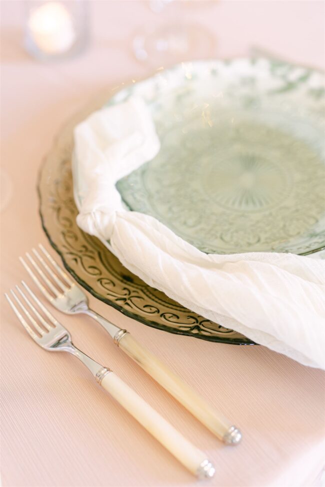 Eleanor and Marie dinnerware